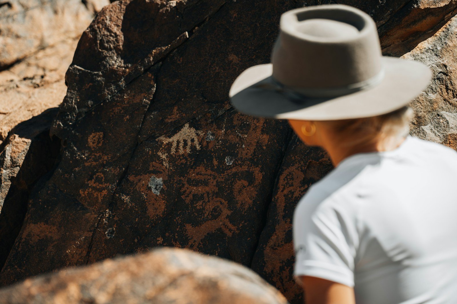 In the Footsteps of History: Exploring Heritage Sites in Cultural Discoveries