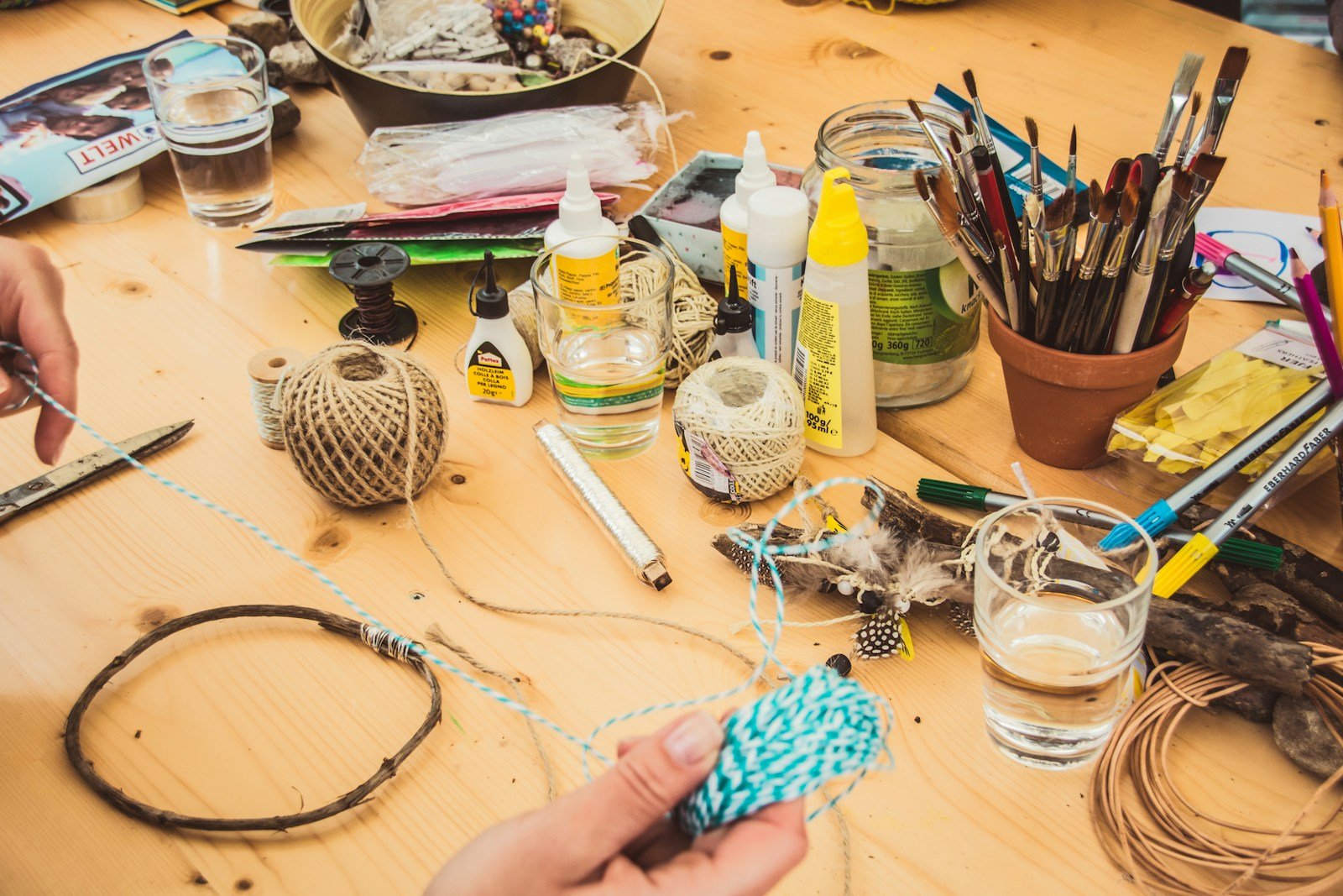 The Joy of Crafting: Exploring DIY Projects in Creative Pursuits